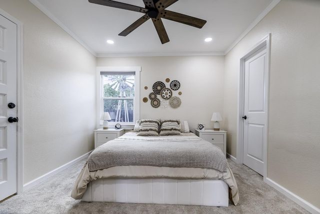 685 Park St, Turlock, CA 95380