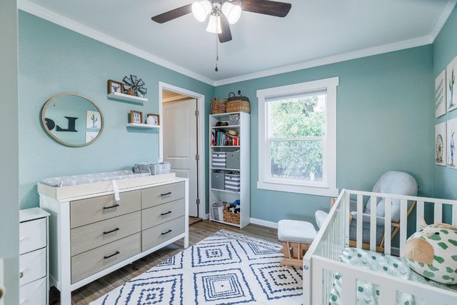 685 Park St, Turlock, CA 95380