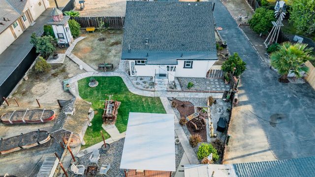 685 Park St, Turlock, CA 95380