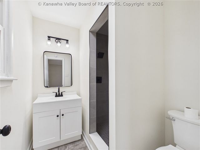 4207 Hackberry Lane, Charleston, WV 25313