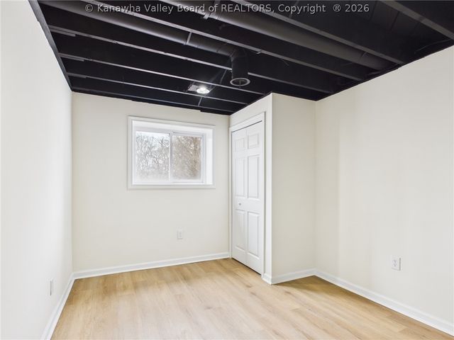 4207 Hackberry Lane, Charleston, WV 25313