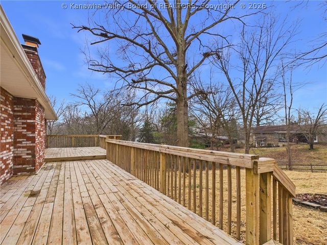 4207 Hackberry Lane, Charleston, WV 25313