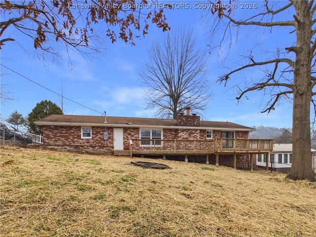 4207 Hackberry Lane, Charleston, WV 25313