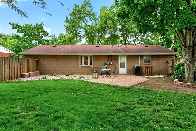 330 Woodlawn Drive, Fairborn, OH 45324