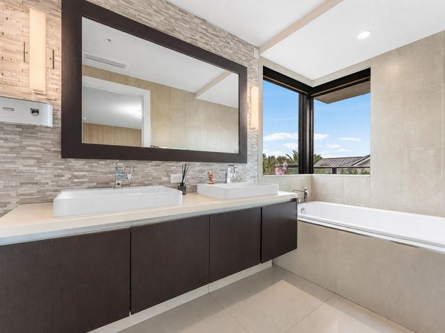 3040 N Ocean Boulevard N101, Fort Lauderdale, FL 33308