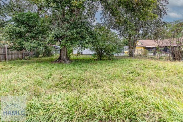 251 Garden Circle, Hinesville, GA 31313