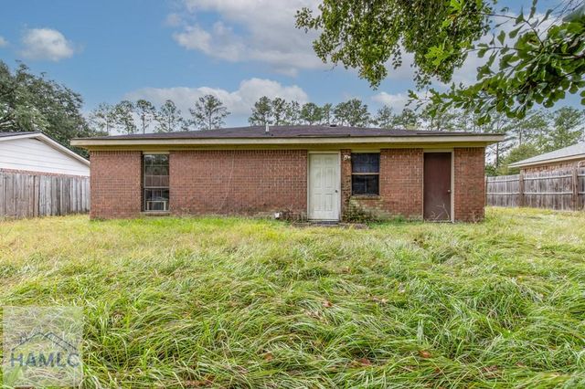 251 Garden Circle, Hinesville, GA 31313