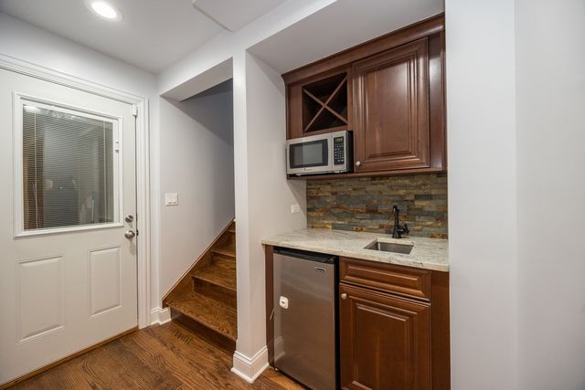 3616 N Christiana Avenue, Chicago, IL 60618