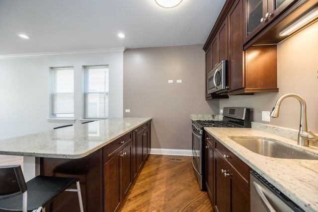 3616 N Christiana Avenue, Chicago, IL 60618