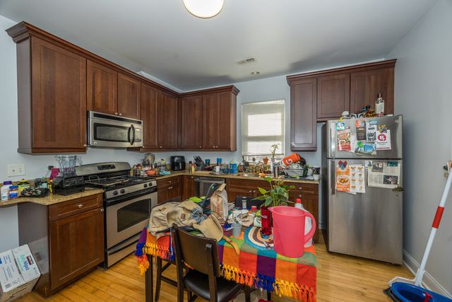 3616 N Christiana Avenue, Chicago, IL 60618