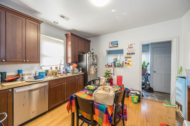 3616 N Christiana Avenue, Chicago, IL 60618