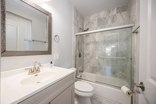 3616 N Christiana Avenue, Chicago, IL 60618