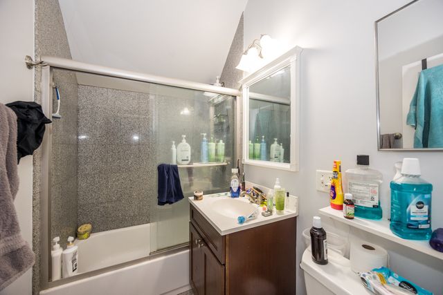 3616 N Christiana Avenue, Chicago, IL 60618