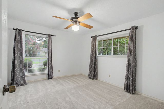 2110 Juanita Drive, Arlington, TX 76013