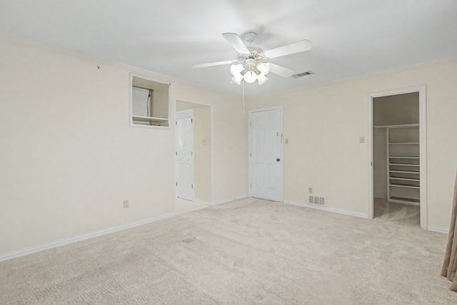 2110 Juanita Drive, Arlington, TX 76013
