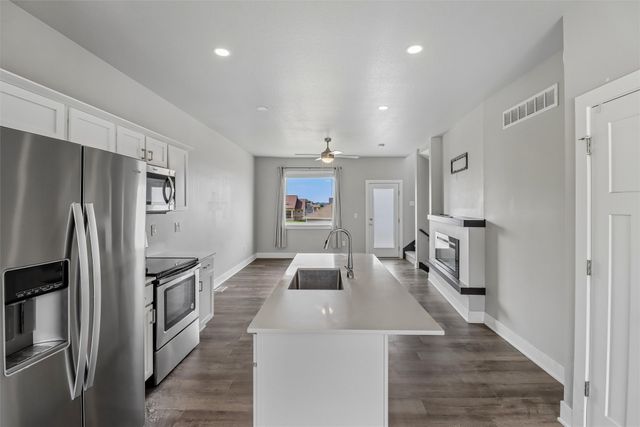 1418 NE Little Beaver Drive, Grimes, IA 50111