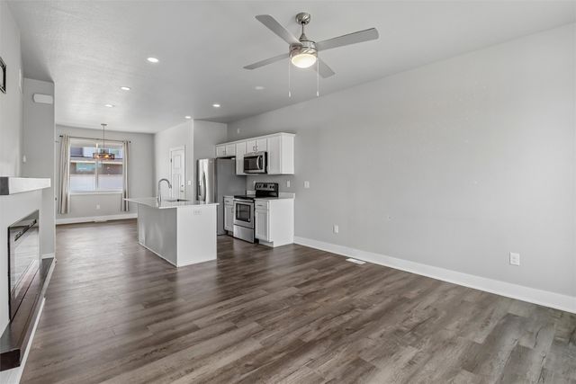 1418 NE Little Beaver Drive, Grimes, IA 50111