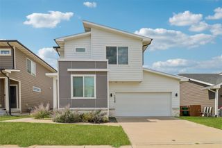 1418 NE Little Beaver Drive, Grimes, IA 50111