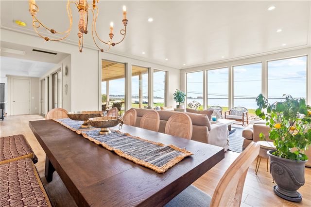 82 Ellery Road, Newport, RI 02840