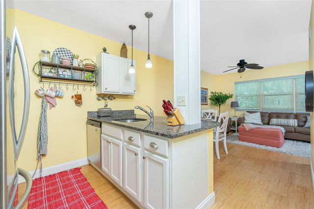 1285 GULF BOULEVARD 4, Englewood, FL 34223