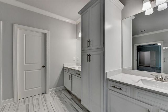 925 Settles Creek Way, Suwanee, GA 30024