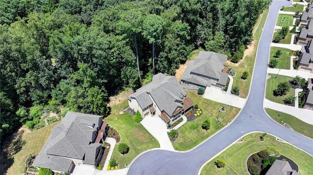 925 Settles Creek Way, Suwanee, GA 30024
