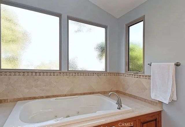 3200 Elm Avenue, Manhattan Beach, CA 90266