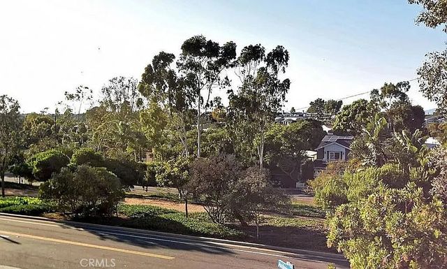 3200 Elm Avenue, Manhattan Beach, CA 90266