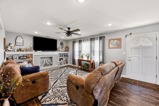 1414 Perryville Road, Harrodsburg, KY 40330