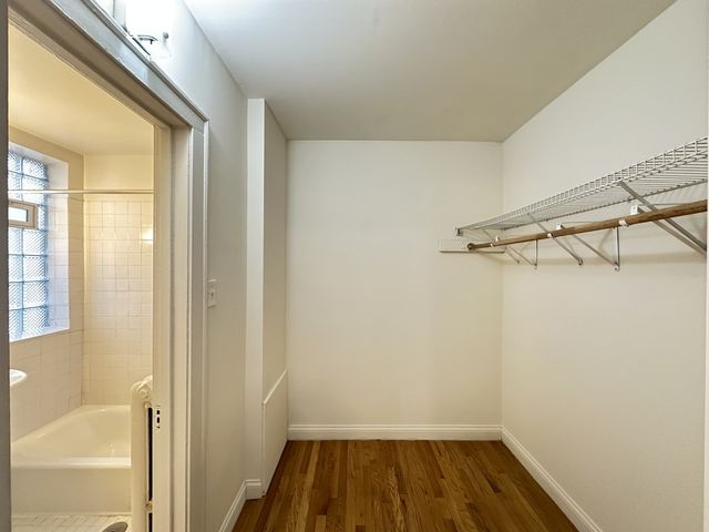 4531 N Ashland Avenue 111, Chicago, IL 60640