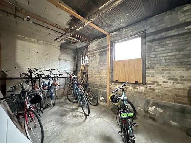 4531 N Ashland Avenue 111, Chicago, IL 60640