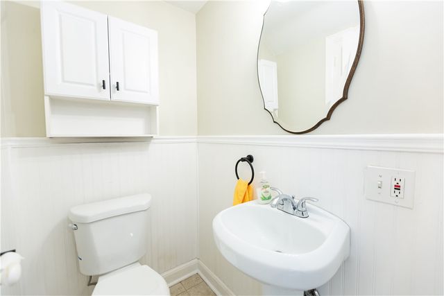 39 Ridgewood Drive, Irondequoit, NY 14622