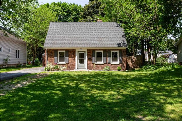 39 Ridgewood Drive, Irondequoit, NY 14622