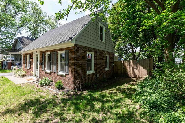 39 Ridgewood Drive, Irondequoit, NY 14622