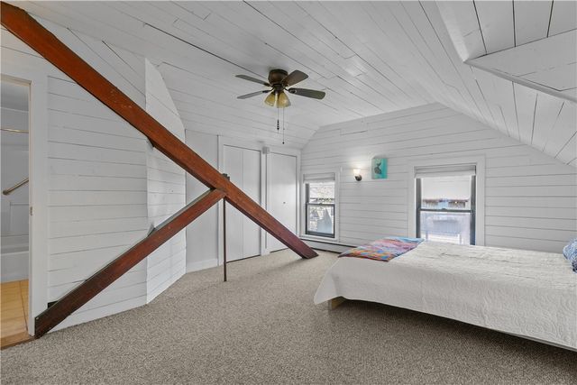 167 Coggeshall Avenue E, Newport, RI 02840