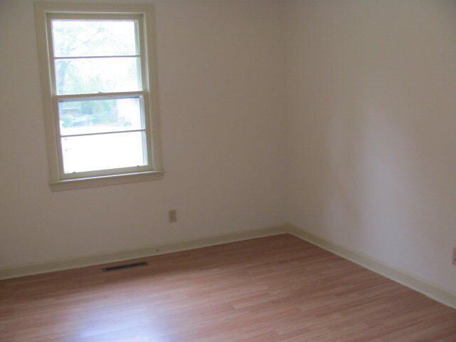 222 Cuttino, Sumter, SC 29150