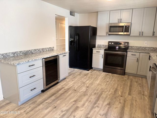 218 W HARTFORD Road, Kearny, AZ 85137