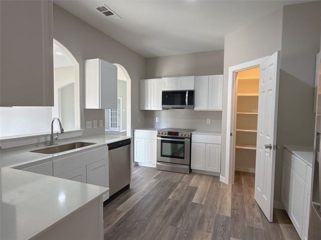 1913 Pin Oak Trail, Anna, TX 75409