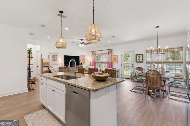 88 Allie Loop, Brunswick, GA 31525
