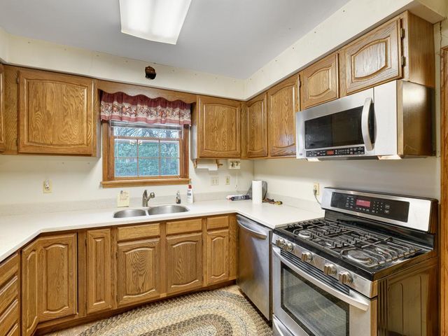 9316 W River Road, Brooklyn Park, MN 55444