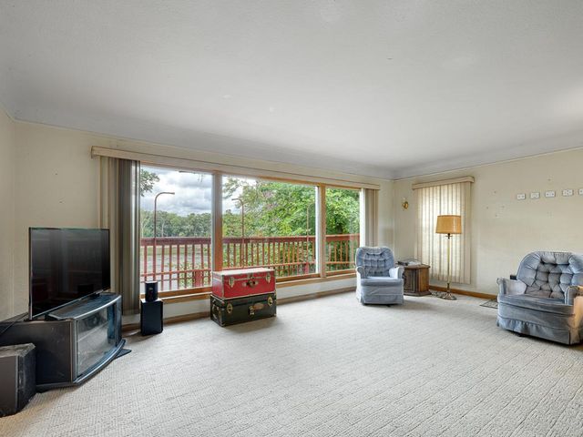 9316 W River Road, Brooklyn Park, MN 55444