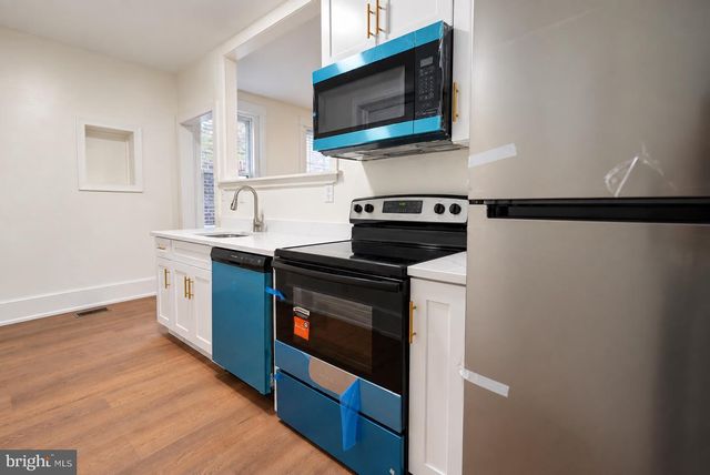 120 N BROOM ST, Wilmington, DE 19805