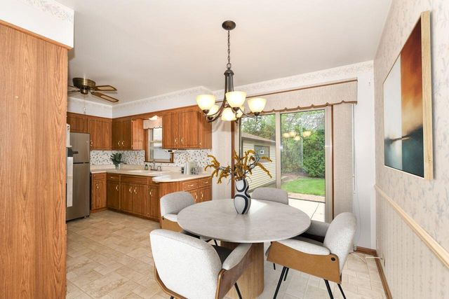 1631 W Bottsford AVENUE, Milwaukee, WI 53221