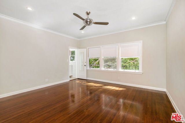 846 S Lucerne Boulevard, Los Angeles, CA 90005
