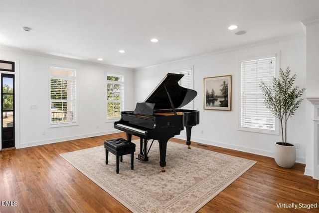 22 Treywood Lane, Chapel Hill, NC 27516