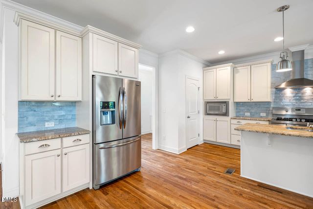 22 Treywood Lane, Chapel Hill, NC 27516