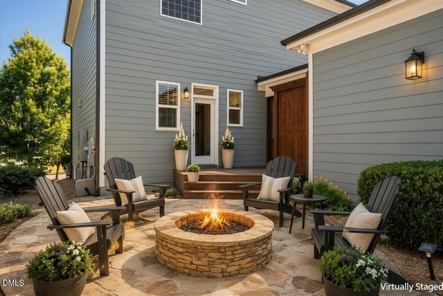 22 Treywood Lane, Chapel Hill, NC 27516