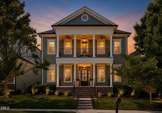 22 Treywood Lane, Chapel Hill, NC 27516