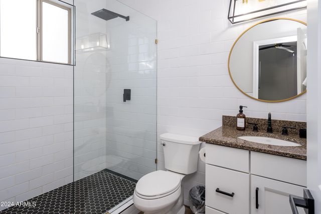 1004 E Tempe Drive, Tempe, AZ 85281