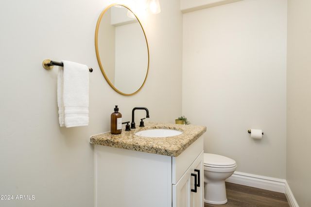 1004 E Tempe Drive, Tempe, AZ 85281